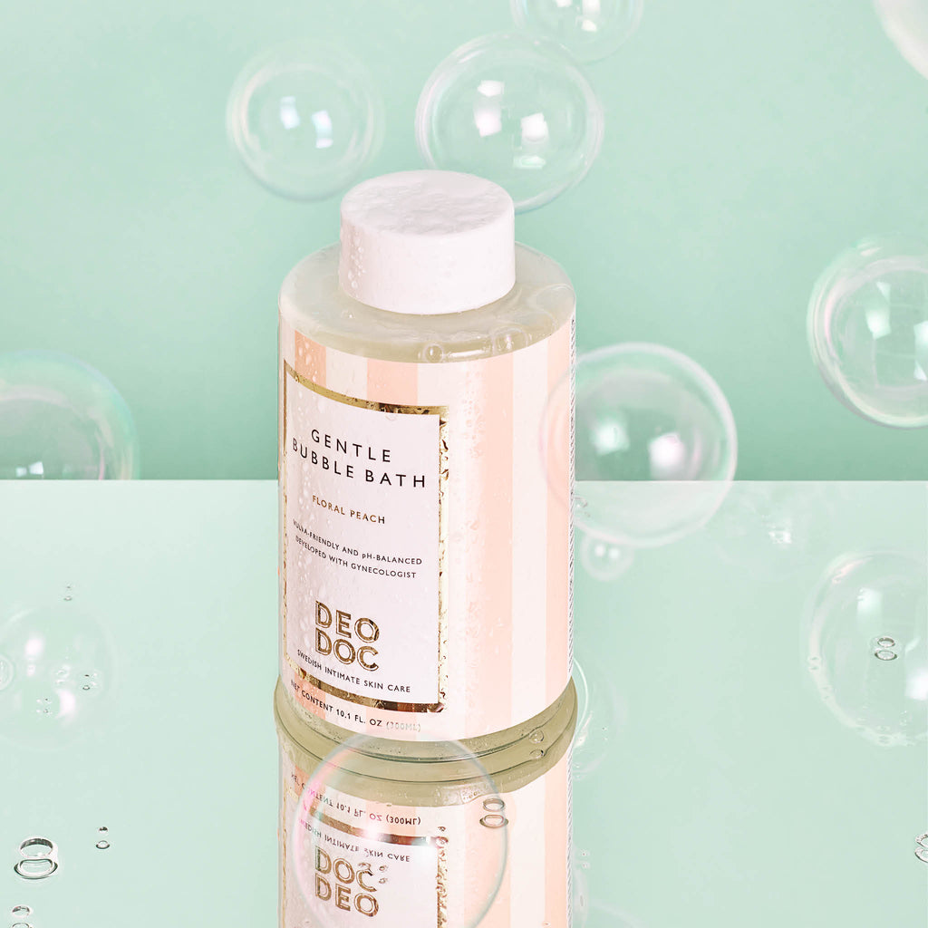 Badskum som innehåller vitamin E, shea butter och olivolja. Gynekologiskt och dermatologist testad och tillverkad i Sverige. 100 % vegansk
